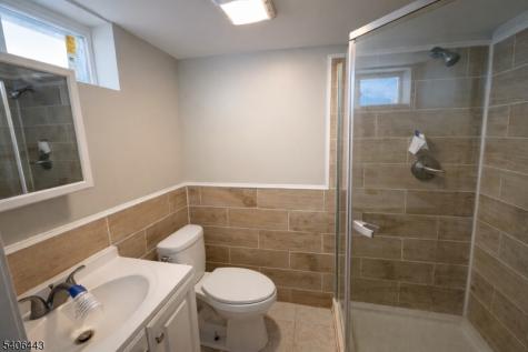 8 Wilcox Avenue South River NJ 08882