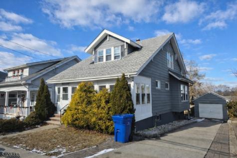 8 Wilcox Avenue South River NJ 08882