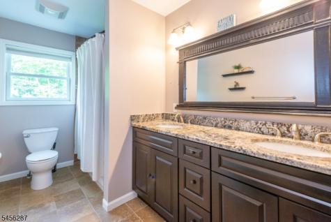 88 Mathews Avenue Riverdale NJ 07457