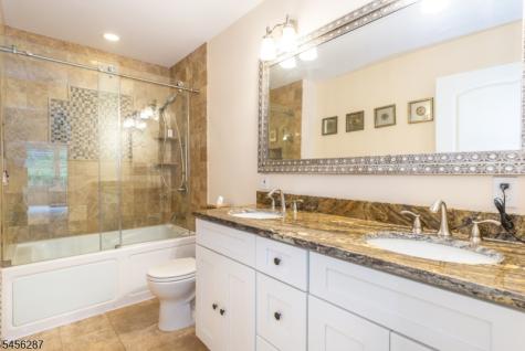 88 Mathews Avenue Riverdale NJ 07457