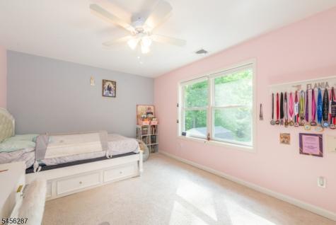 88 Mathews Avenue Riverdale NJ 07457