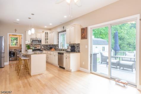 88 Mathews Avenue Riverdale NJ 07457