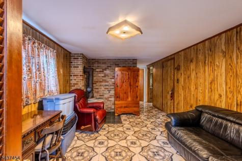 149 Strawberry Hill Avenue Woodbridge NJ 07095