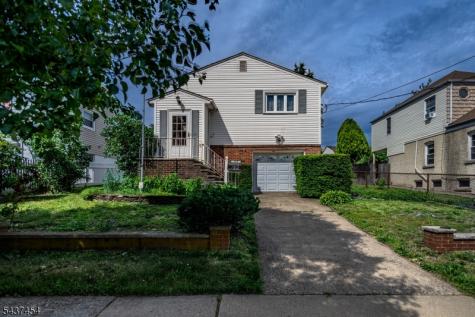149 Strawberry Hill Avenue Woodbridge NJ 07095