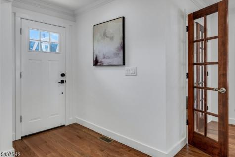 34 Cloverhill Place Montclair NJ 07042