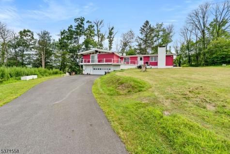 57 Mitchell Road Mansfield NJ 07863
