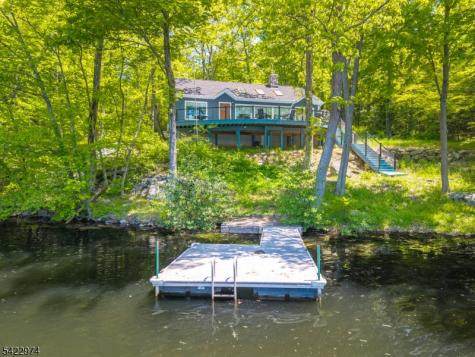 361 E Lakeshore Drive Vernon NJ 07422