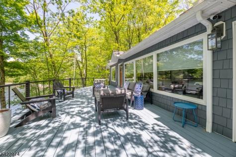 361 E Lakeshore Drive Vernon NJ 07422