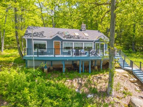 361 E Lakeshore Drive Vernon NJ 07422