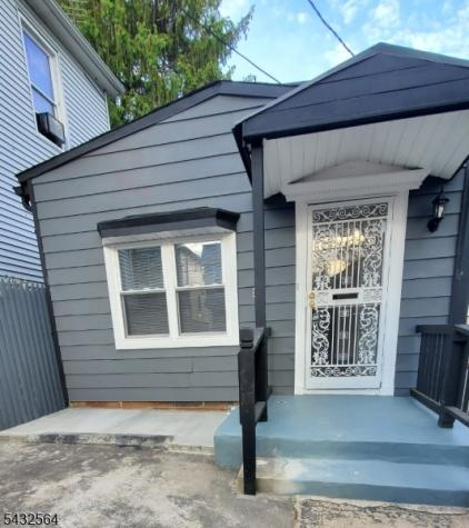 598 S 18th Street Newark NJ 07103