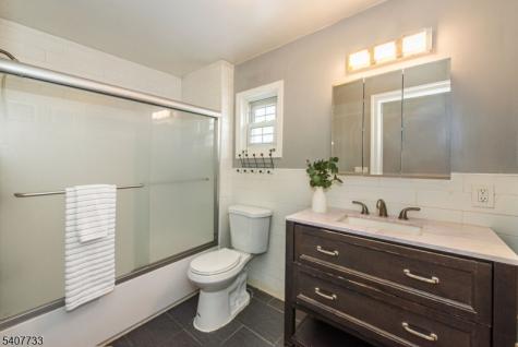 31 Smallwood Avenue Belleville NJ 07109