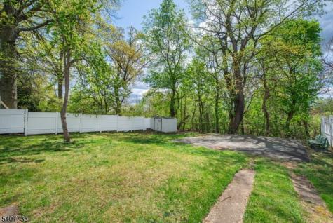 31 Smallwood Avenue Belleville NJ 07109