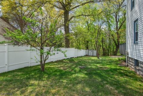 31 Smallwood Avenue Belleville NJ 07109