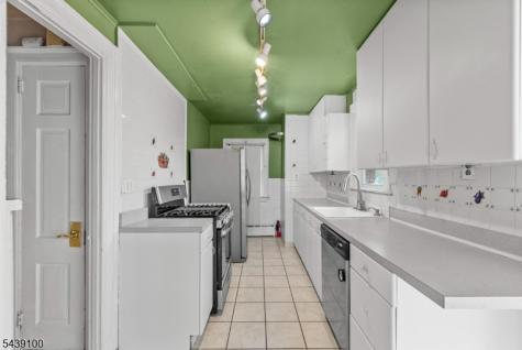 226 E Northfield Road Livingston NJ 07039