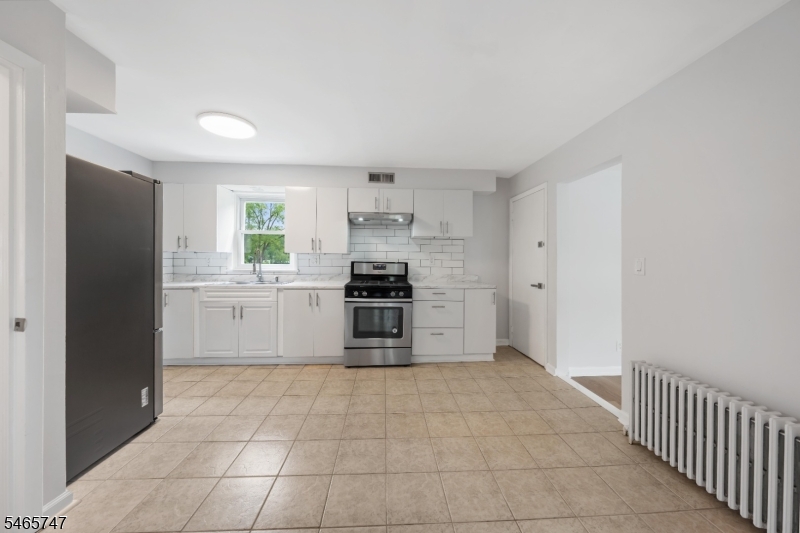 1746 Elk Street Piscataway NJ 08854