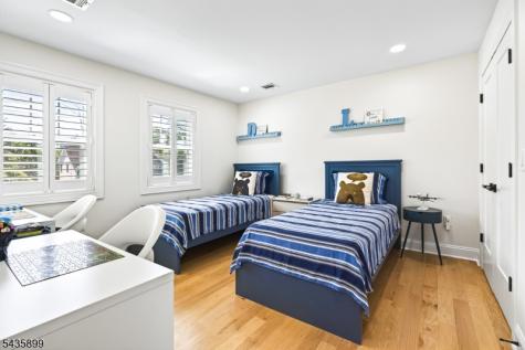 905 Harding Street Westfield NJ 07090