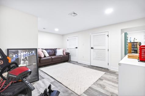 905 Harding Street Westfield NJ 07090