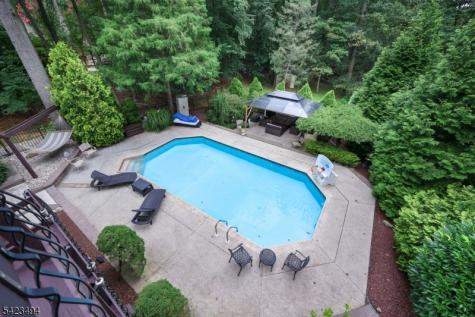72 Fox Chase Court Freehold NJ 07728