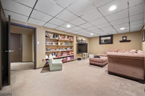 72 Fox Chase Court Freehold NJ 07728