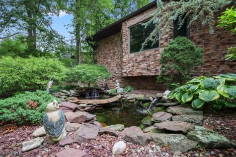 72 Fox Chase Court Freehold NJ 07728