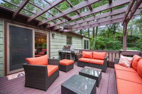 72 Fox Chase Court Freehold NJ 07728