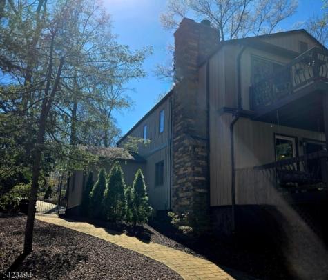 72 Fox Chase Court Freehold NJ 07728