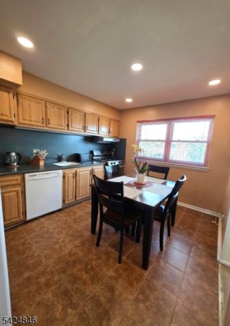 258 N Gaston Avenue Somerville NJ 08876