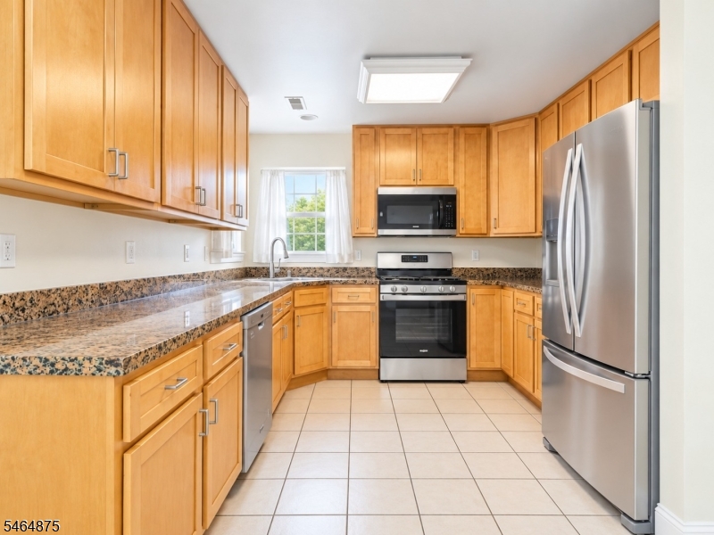 178 Front Street Elizabeth NJ 07206