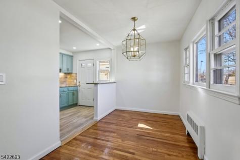 43 Rhode Island Avenue East Orange NJ 07018