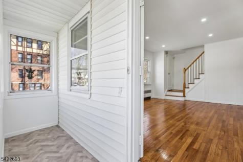 43 Rhode Island Avenue East Orange NJ 07018