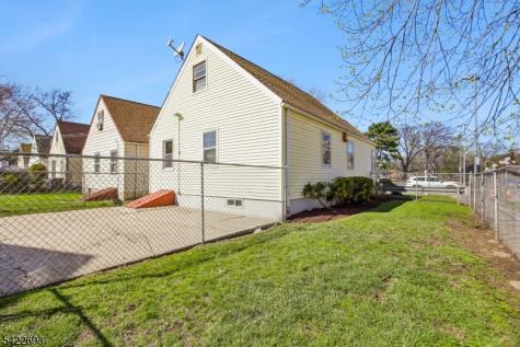 43 Rhode Island Avenue East Orange NJ 07018