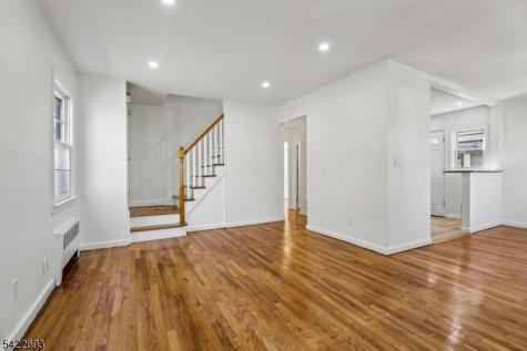 43 Rhode Island Avenue East Orange NJ 07018
