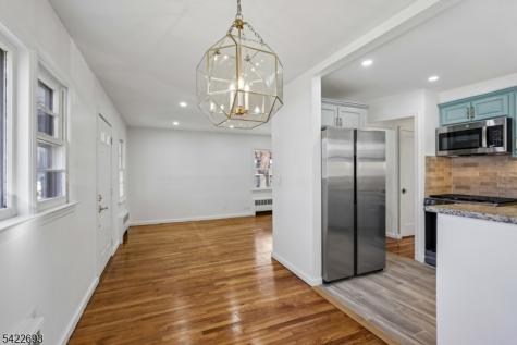 43 Rhode Island Avenue East Orange NJ 07018