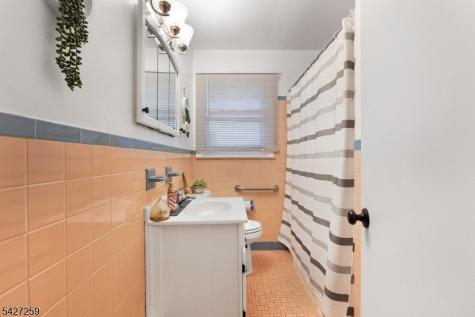 909 Newark Avenue Manville NJ 08835
