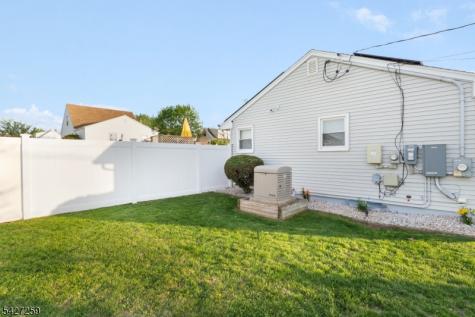 909 Newark Avenue Manville NJ 08835