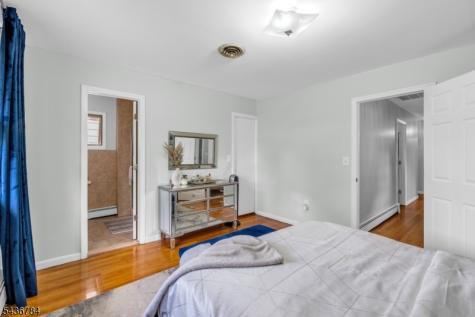 150 Crosby Avenue Paterson NJ 07502