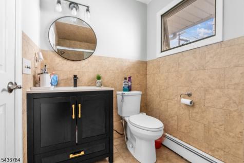 150 Crosby Avenue Paterson NJ 07502
