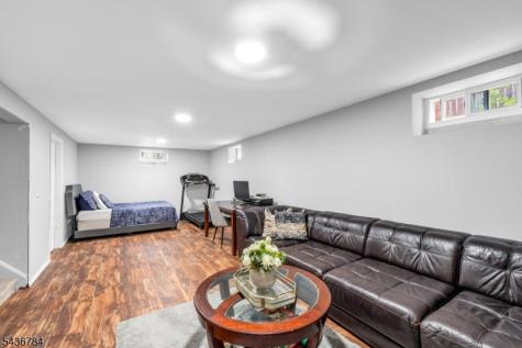 150 Crosby Avenue Paterson NJ 07502