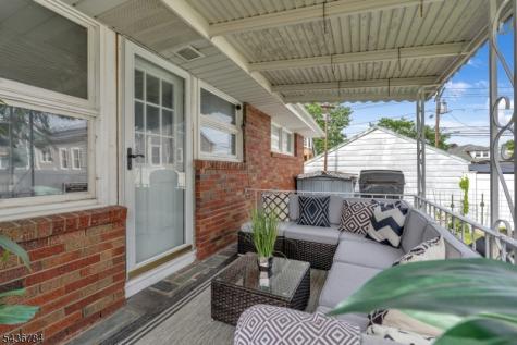 150 Crosby Avenue Paterson NJ 07502