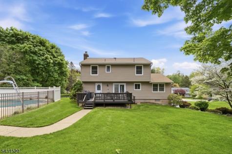 5 Halsey Road Montville NJ 07082
