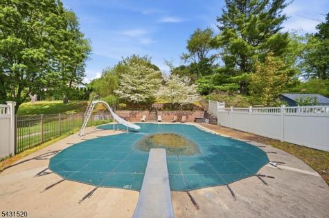5 Halsey Road Montville NJ 07082