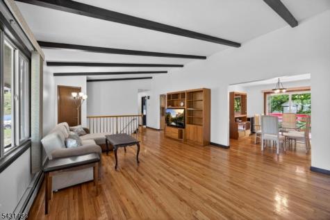 3 Nice Place Hopatcong NJ 07843