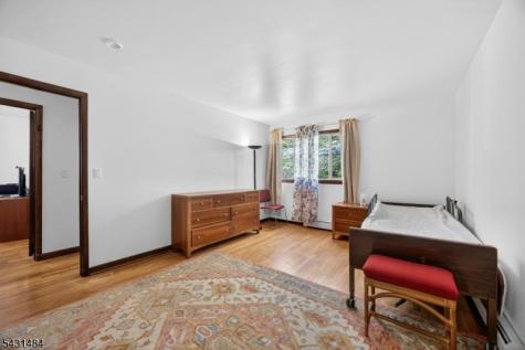 3 Nice Place Hopatcong NJ 07843