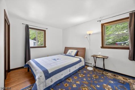 3 Nice Place Hopatcong NJ 07843