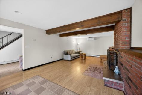 3 Nice Place Hopatcong NJ 07843