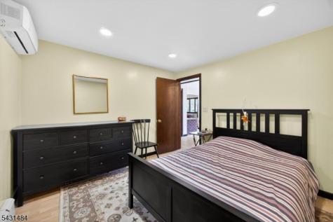 3 Nice Place Hopatcong NJ 07843