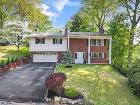 3 Nice Place Hopatcong NJ 07843