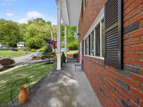 3 Nice Place Hopatcong NJ 07843