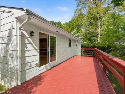 3 Nice Place Hopatcong NJ 07843