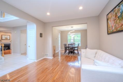 23 Huntley Way Bridgewater NJ 08807